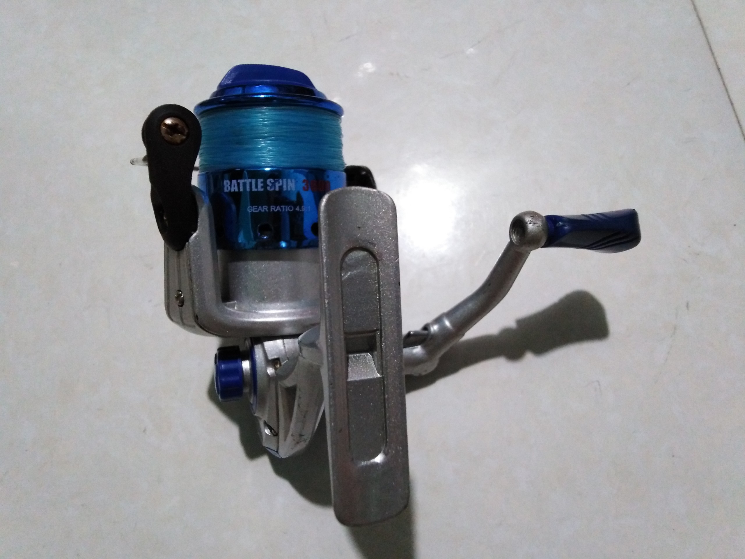 Máy câu bãi nhật BATTLE SPIN 3000