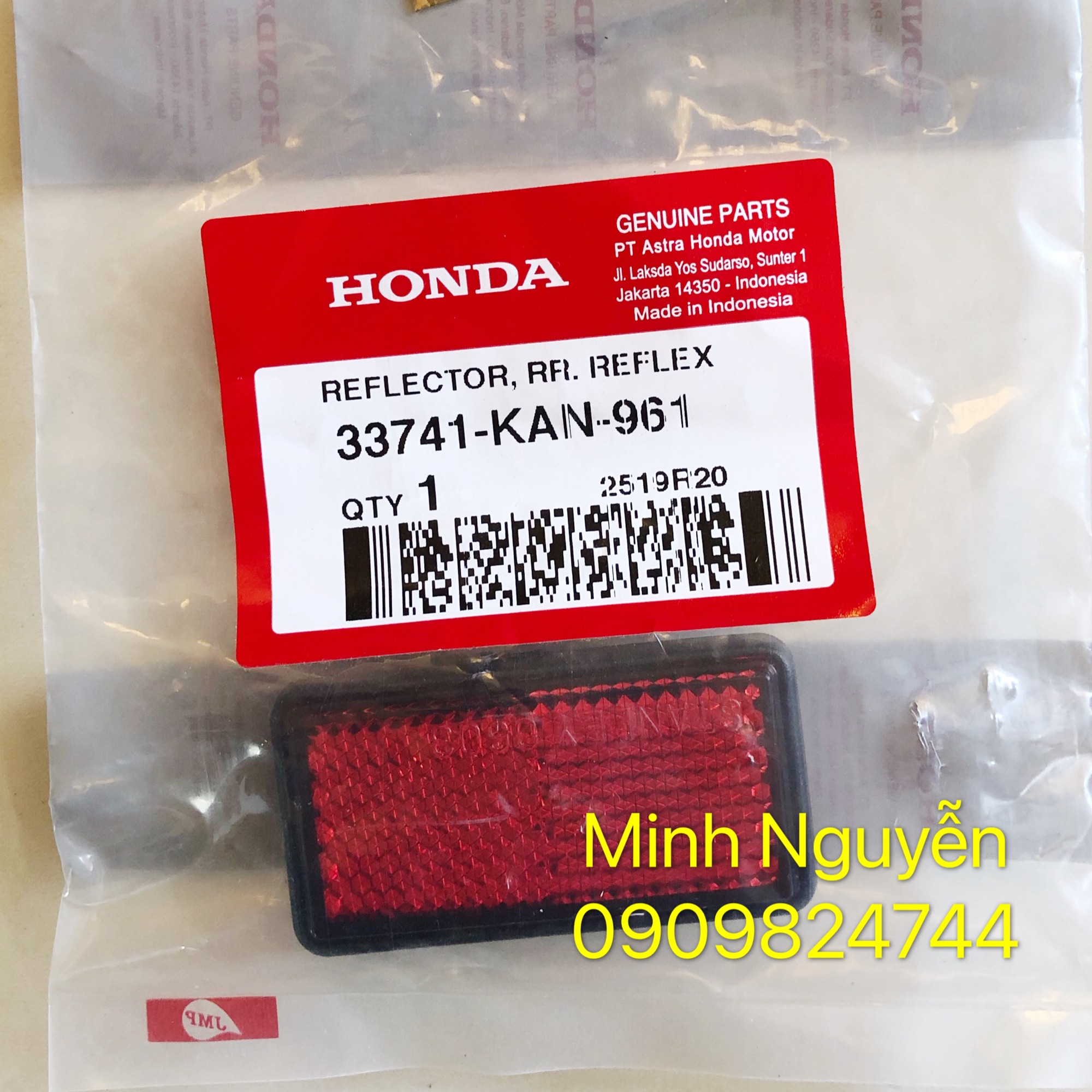 Miếng phản quang sau xe Sonic chính hãng honda