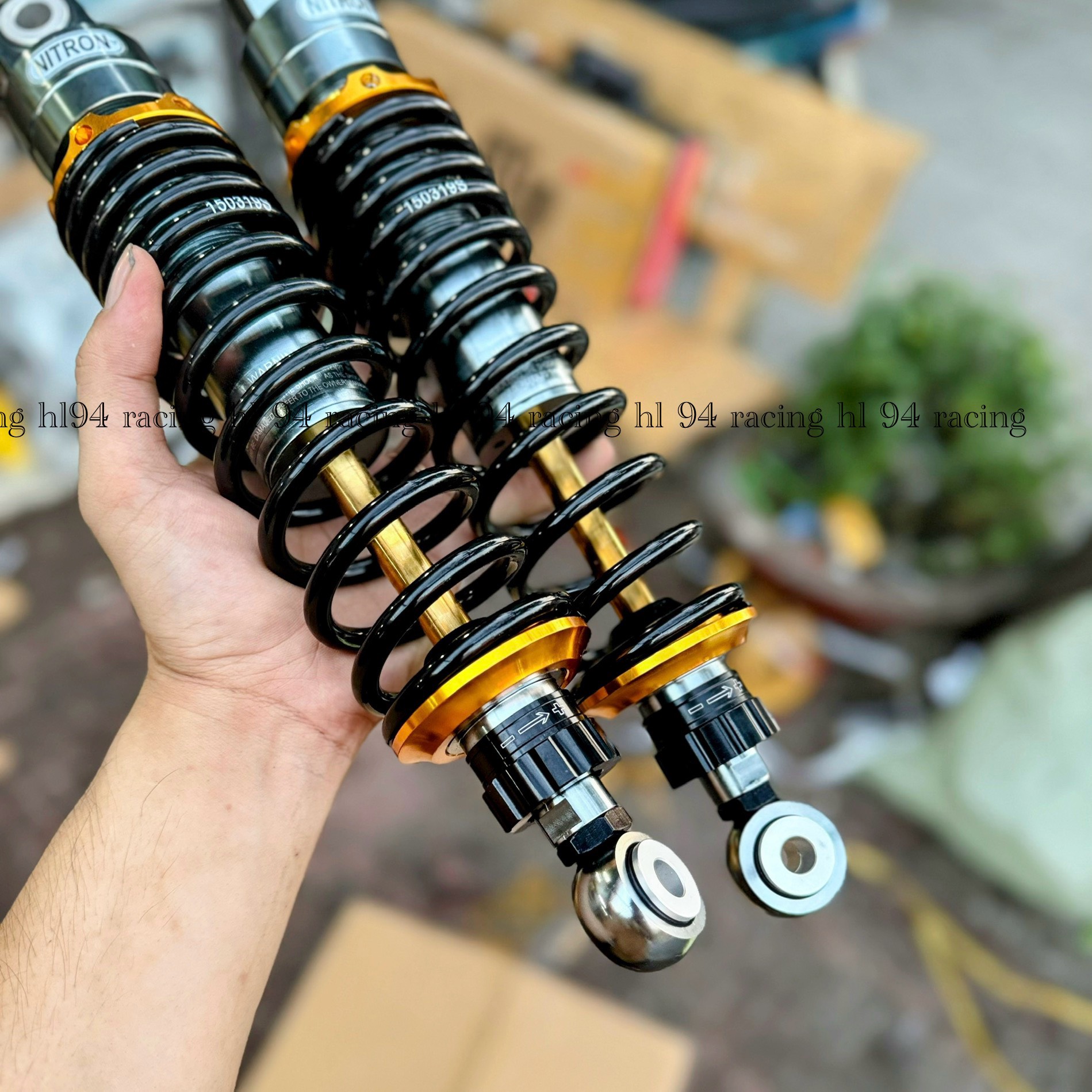 Phuộc Nitron Wave Sirus Đen Chén Vàng Mẫu Đông Nam Á