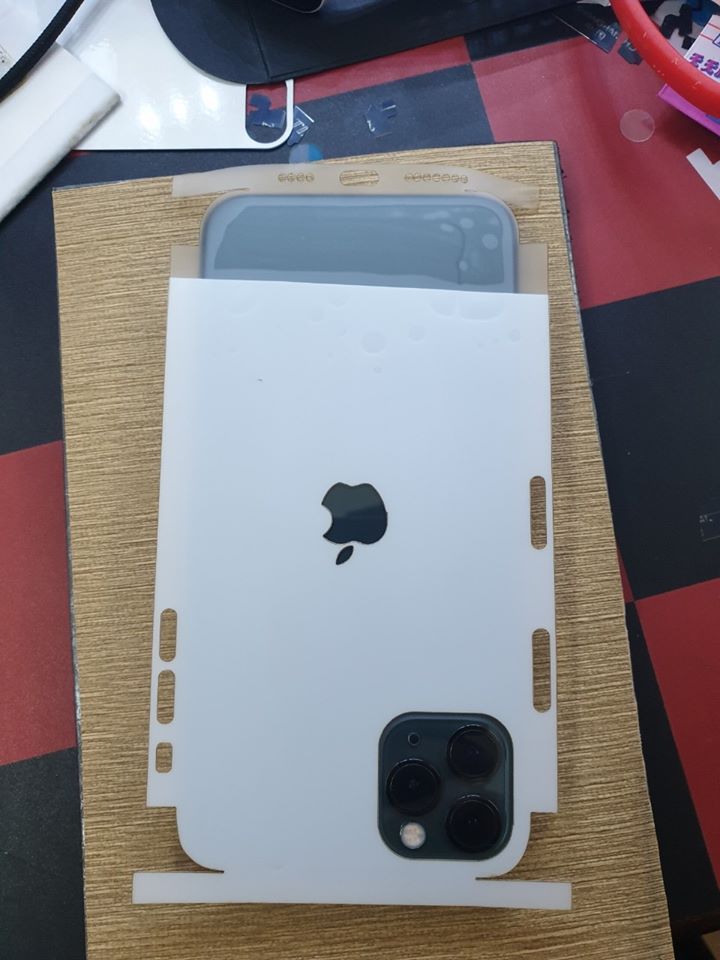 Miếng dán PPF nhám chống bám vân tay Iphone đủ mã
