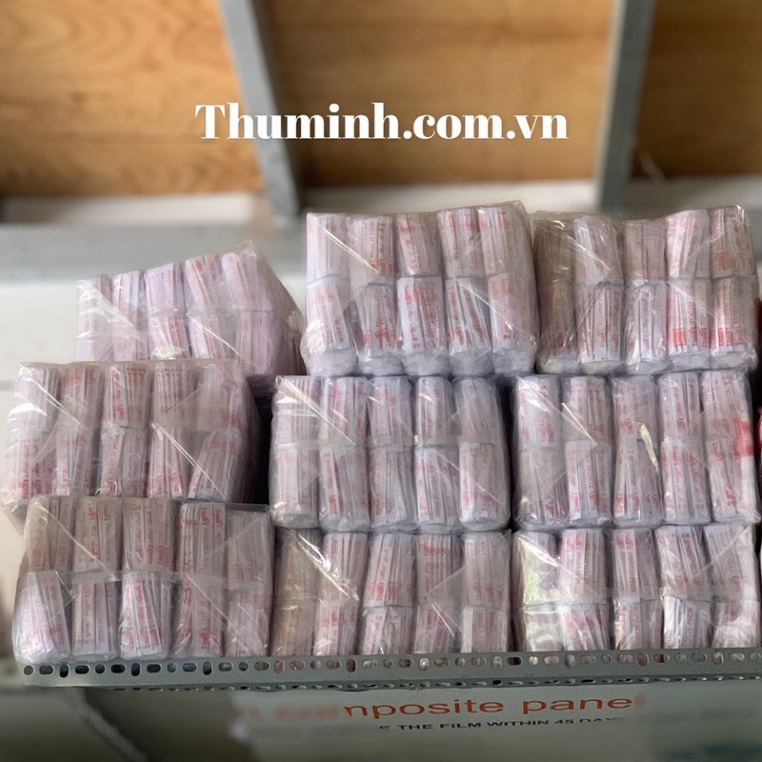 Tăm Tre Tiệt Trùng- Tăm Bọc Giấy (bịch 300 cái)