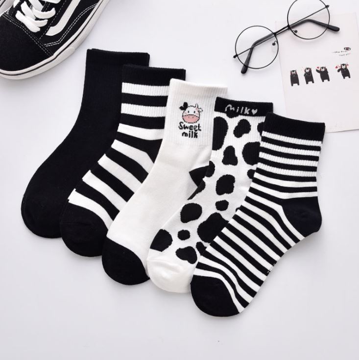 Set 5 Đôi Tất Vớ Nữ cao Cổ Bò Sữa 2021