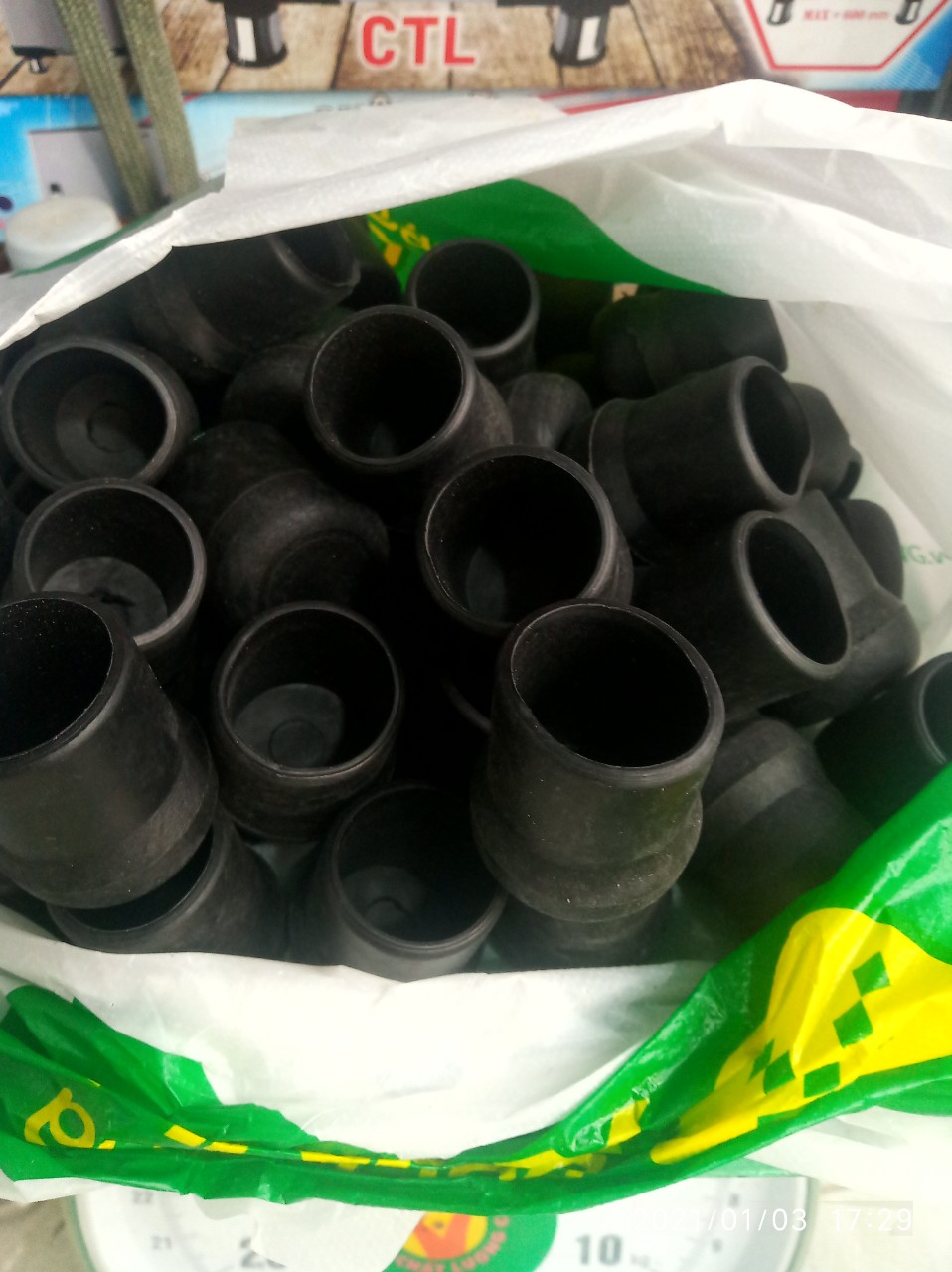 [HCM]bộ 48 nút nhựa phi 25 loại dày