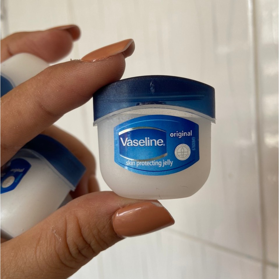 Son dưỡng môi vaseline 7g