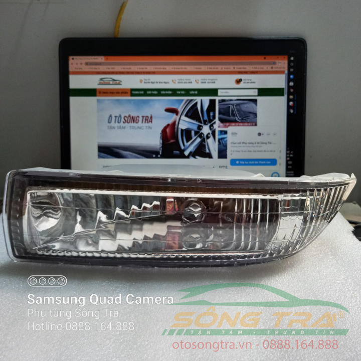 ĐÈN GẦM TOYOTA ALTIS 2003