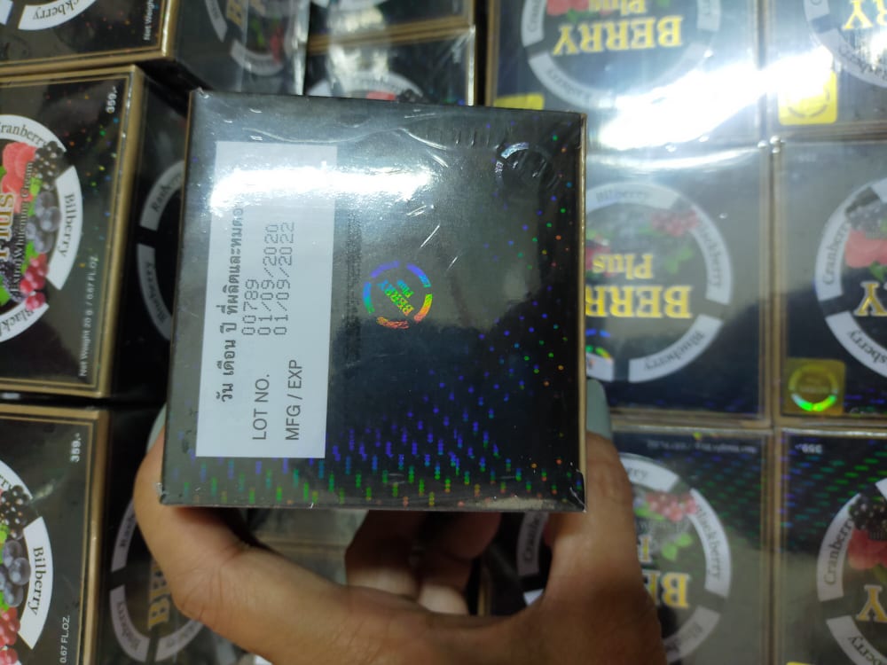 Kem 4K BERRY PLUS HÀNG THÁI LAN CHÍNH HÃNG
