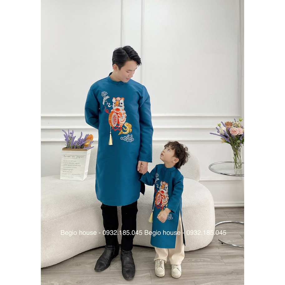 Áo dài cho bố và bé trai thêu lân