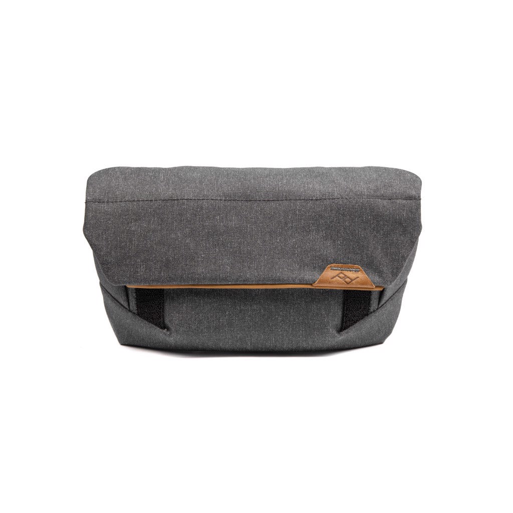 Túi đeo chéo Peak Design Field Pouch
