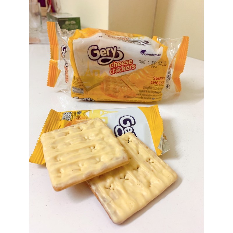 Bánh Quy Phô Mai Gery Cheese Crackers (Gói 100g)