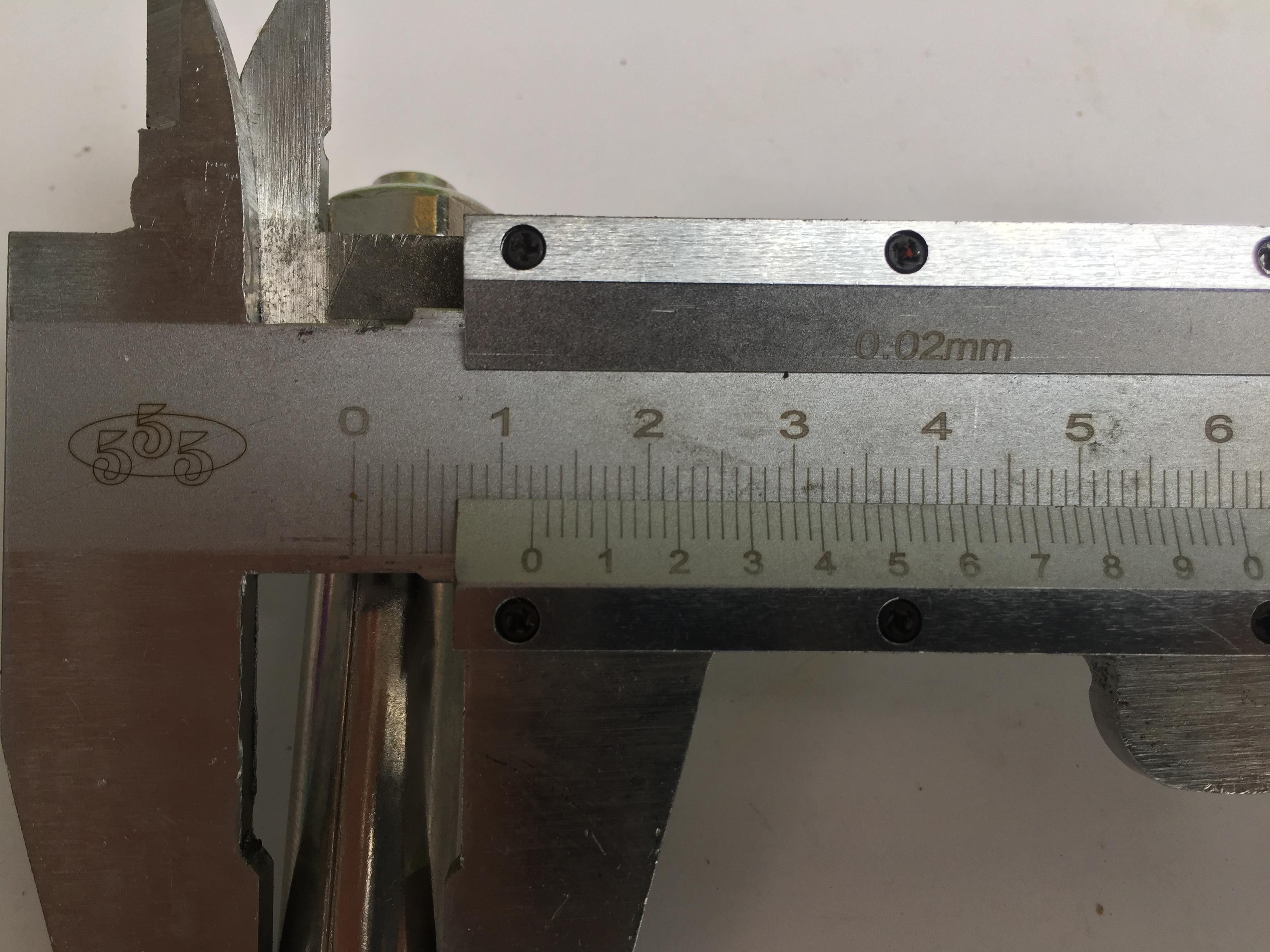 5 chiếc vít nở inox  phi 12 dài 10cm