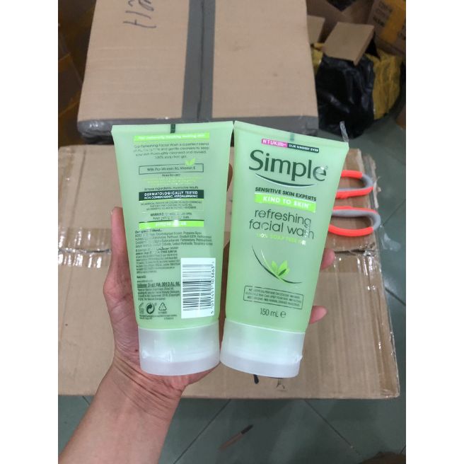 SỮA RỬA MẶT SIMPLE
