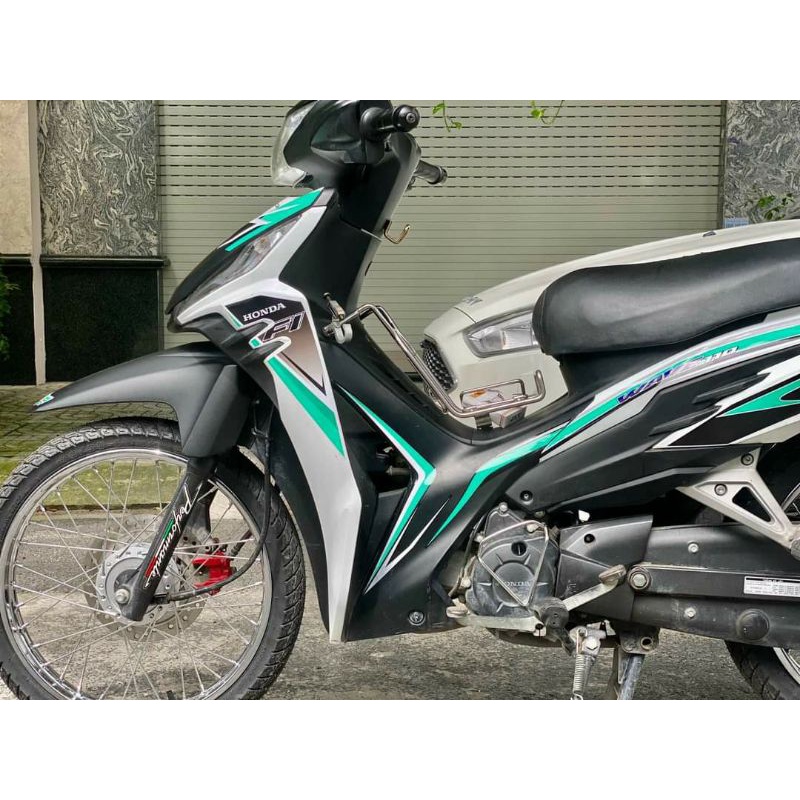 Tem wave rsx fi đời mới 2019-2023 màu trắng đen phối xanh ngọc lục bảo