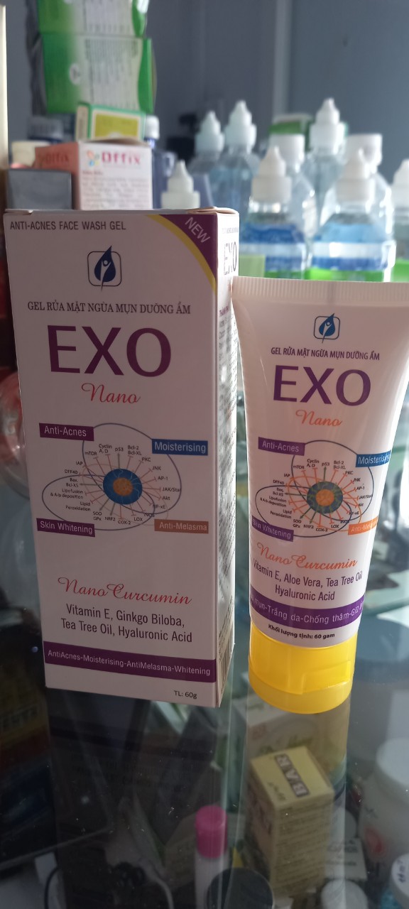 Sữa rửa mặt giảm mụn sạch da EXO nano