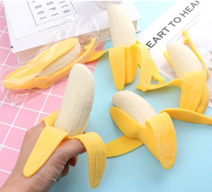 [Đồ Chơi Trẻ Em] Squishy trái chuối đồi chơi kéo dãn bóp giảm stress