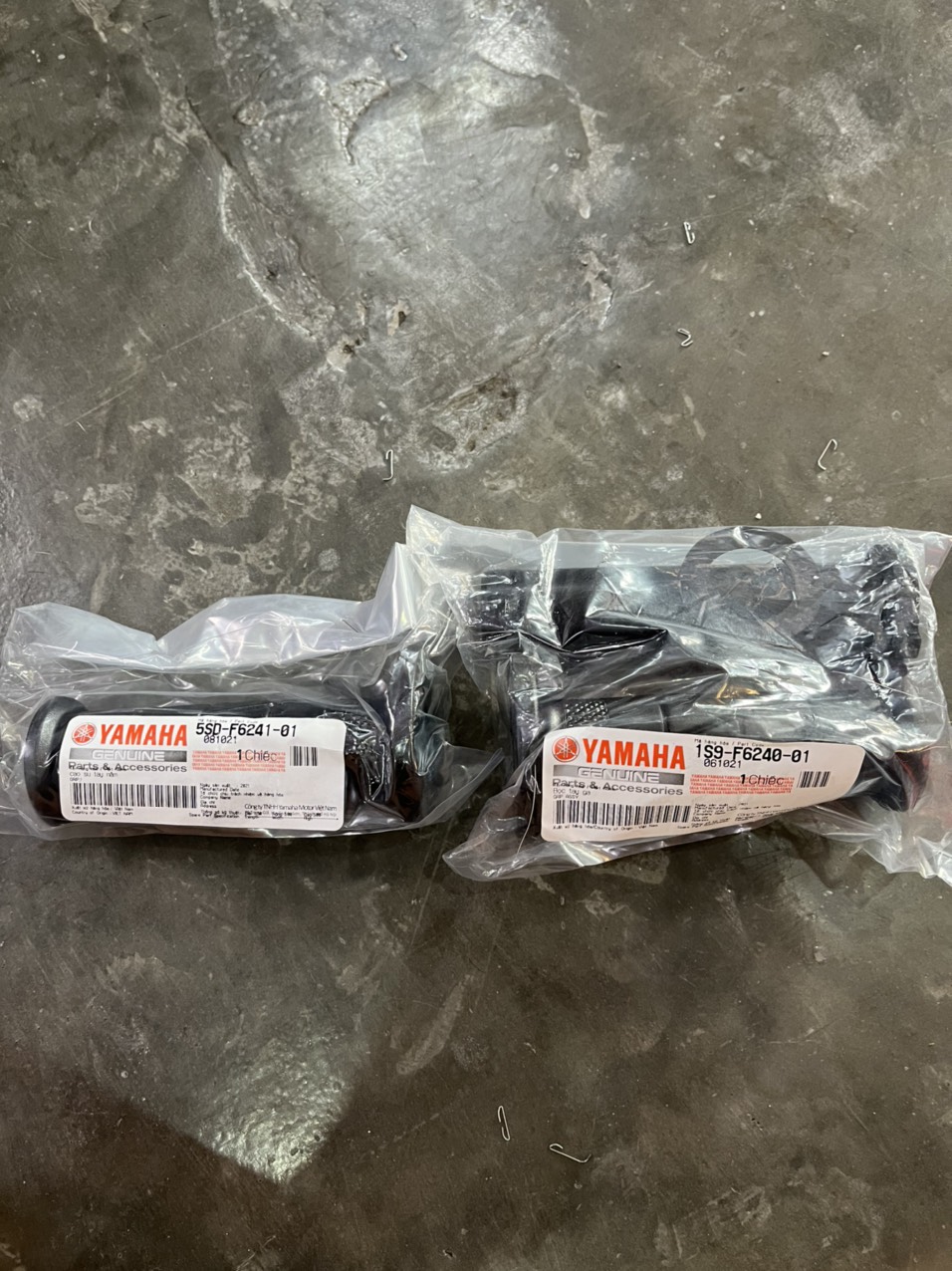 Bao tay zin chính hãng Exciter 135