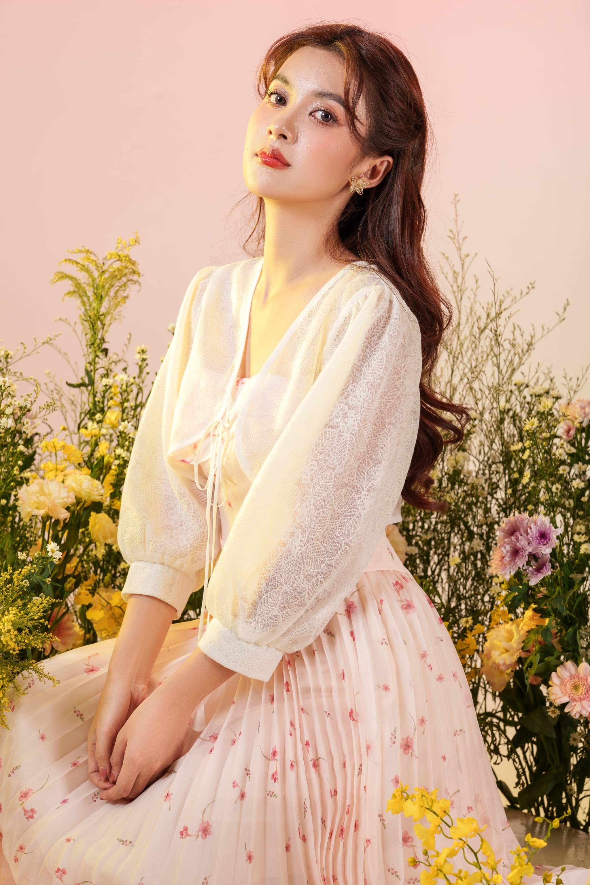 TIELA Áo khoác kiểu ren-Alida Top