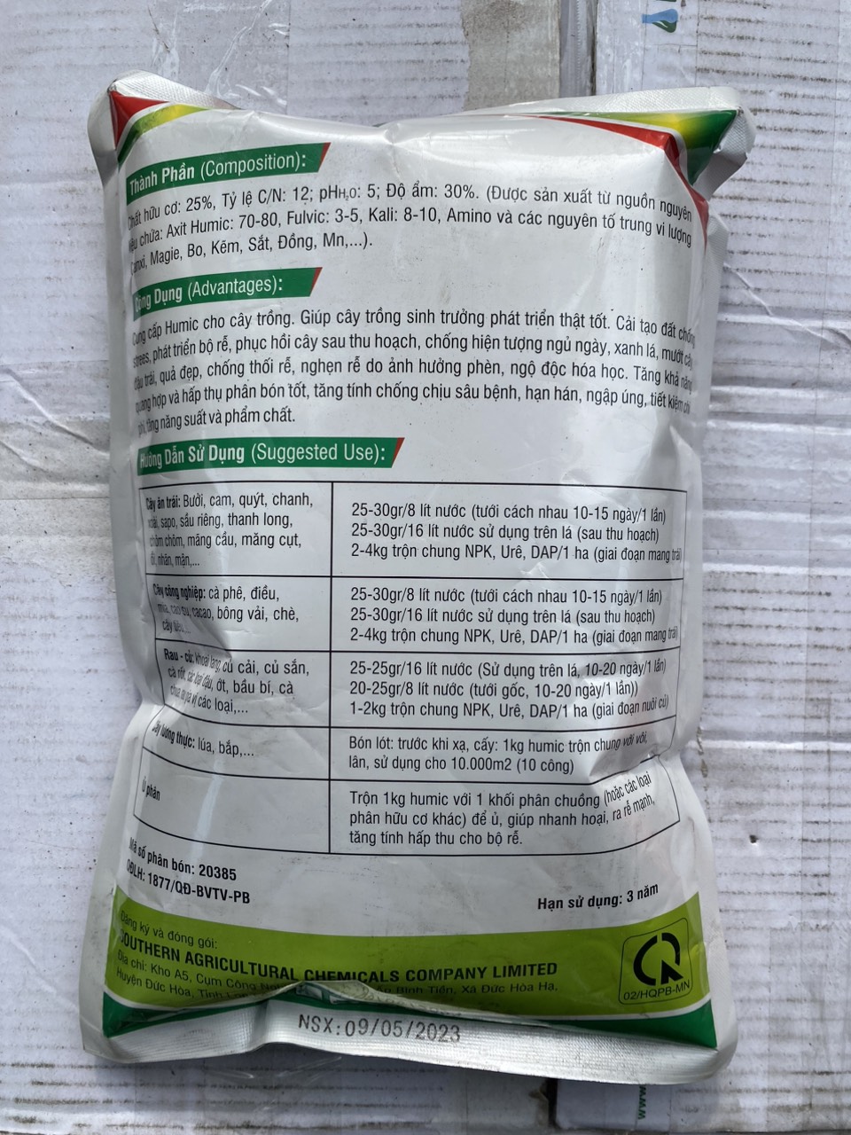 Phân bón HUMIC JAPAN 1KG