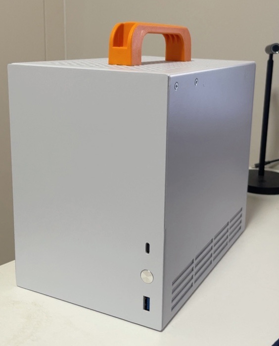 [PCNGON] SGPC K66 mini ITX computer case
