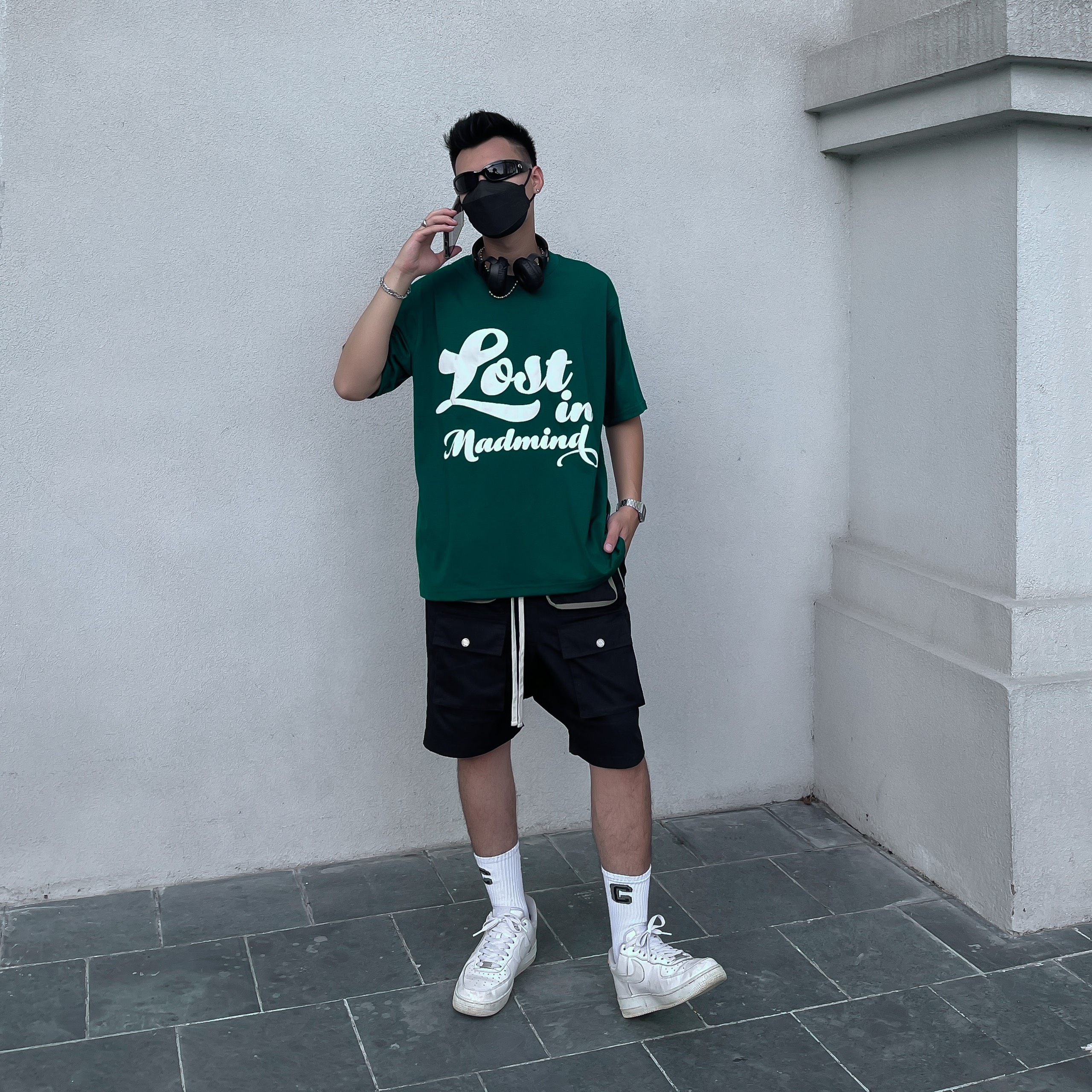 Áo Thun Lost In Madmind Màu Xanh Lá