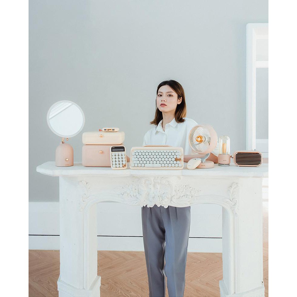 TRỌN BỘ 7 MÓN LOFREE MILK TEA (Bộ bàn phím, chuột, quạt, đèn,...)