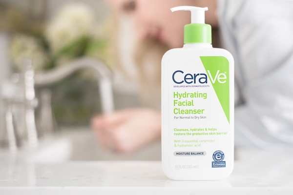 SỮA RỬA MẶT DÀNH CHO DA KHÔ CERAVE 237ML