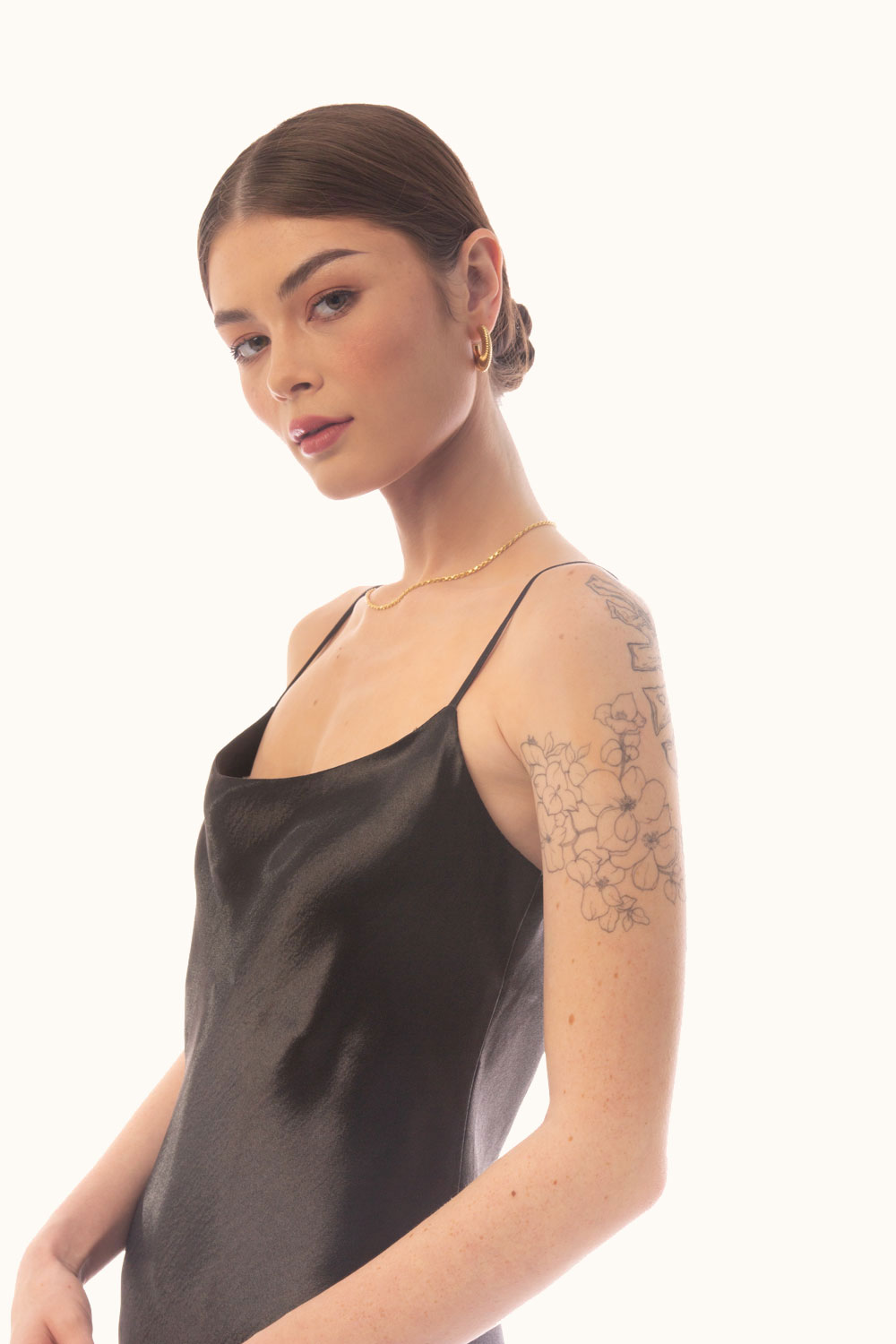 Đầm Midi Chất Satin Blair Daphale
