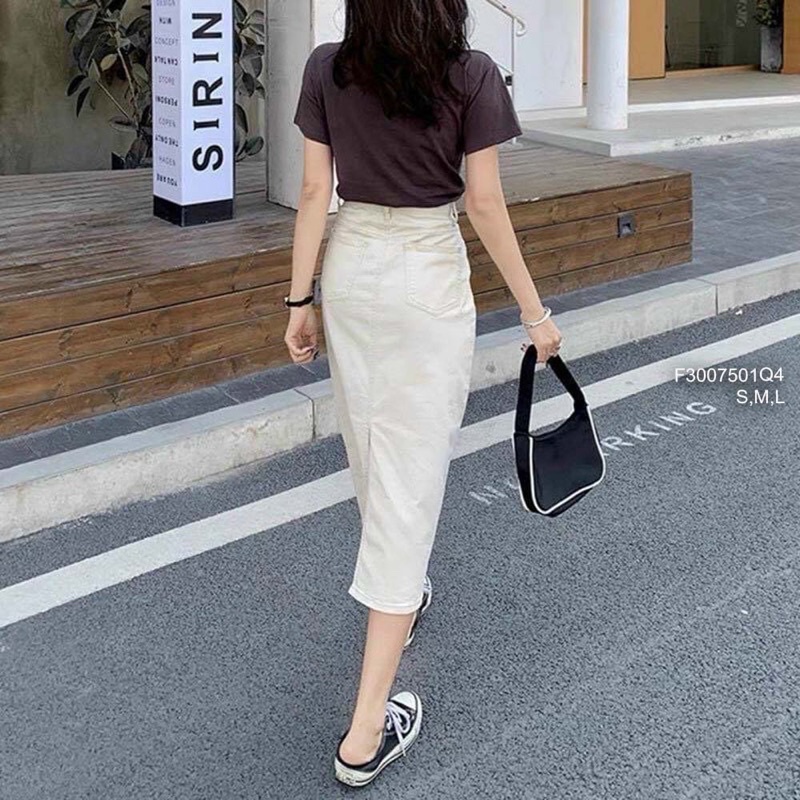 Chân váy jeans kem dáng dài