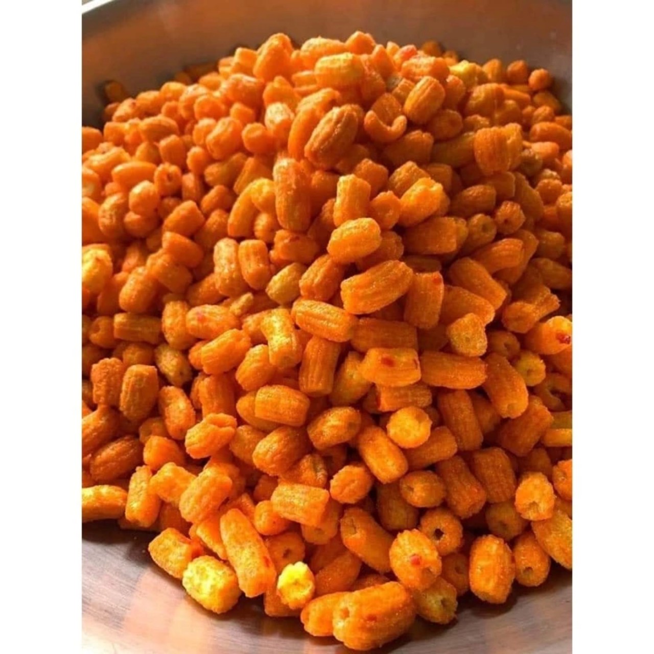 Snack Nui bơ chiên cay giòn rụm