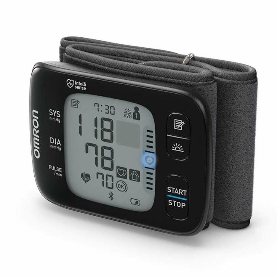Máy đo huyết áp cổ tay Omron HEM-6232T