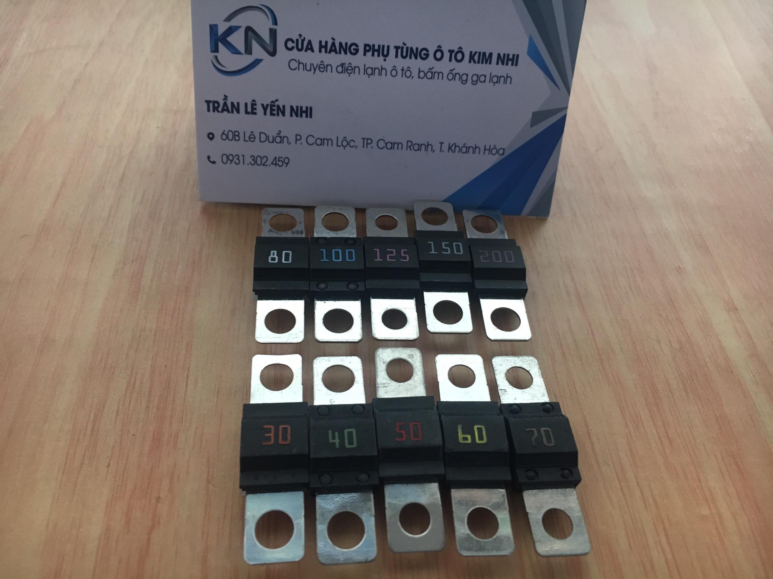 Cầu chì dẹp thẳng màu đen thương hiệu Littel fuse Mỹ (giá 1 cái, chat chọn ampe) (xe hơi, xe tải, xe khách) từ 30A-200A (hàng bãi)