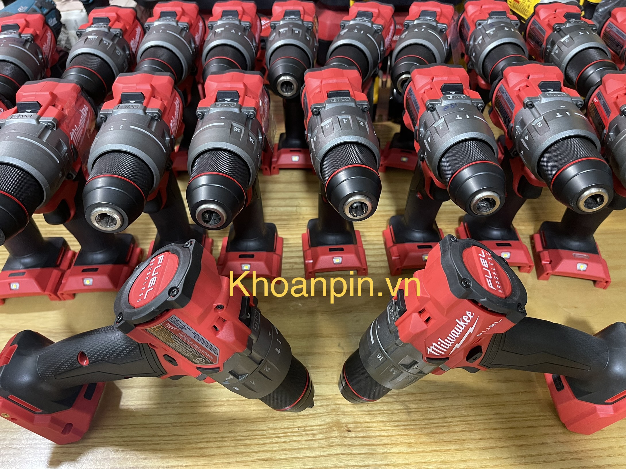 Máy khoan pin Milwaukee 2904-20