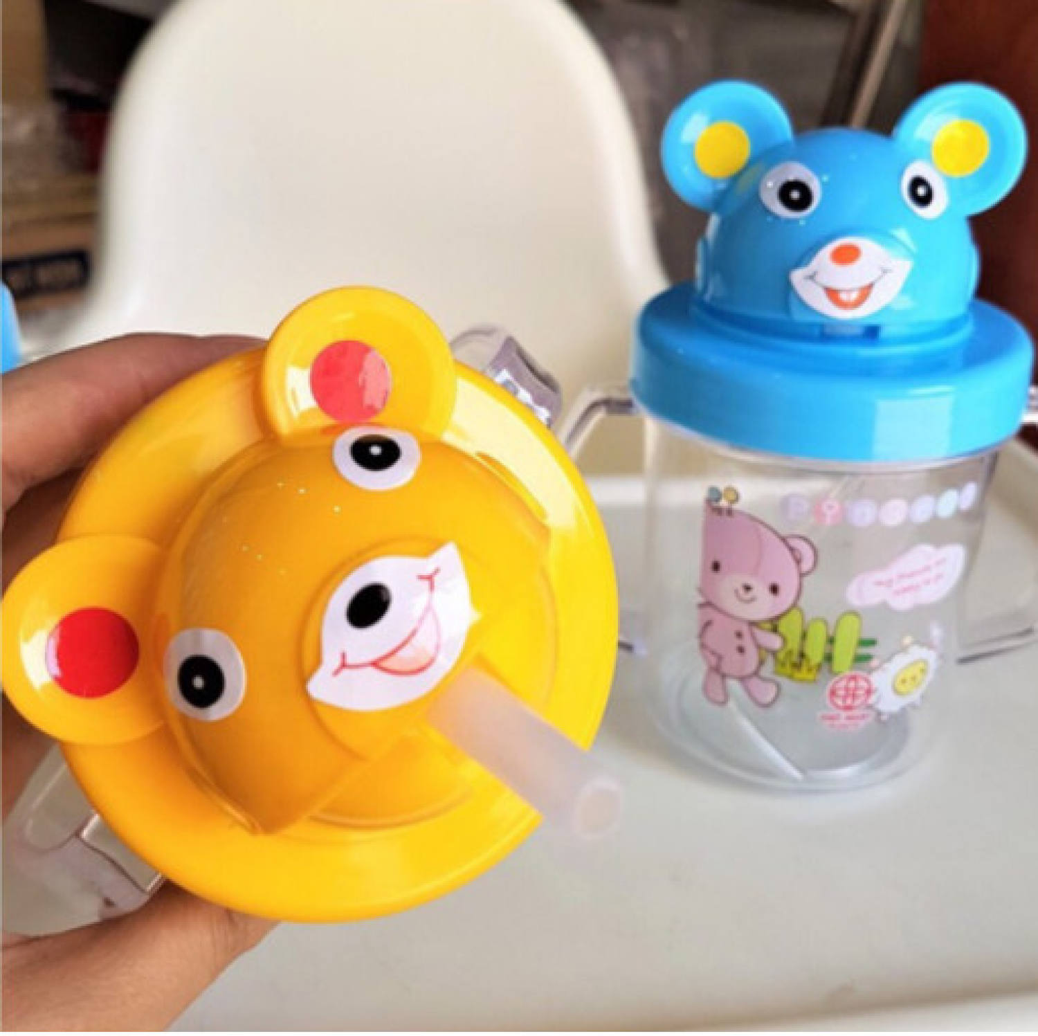 Bình Tập Hút Cho Bé