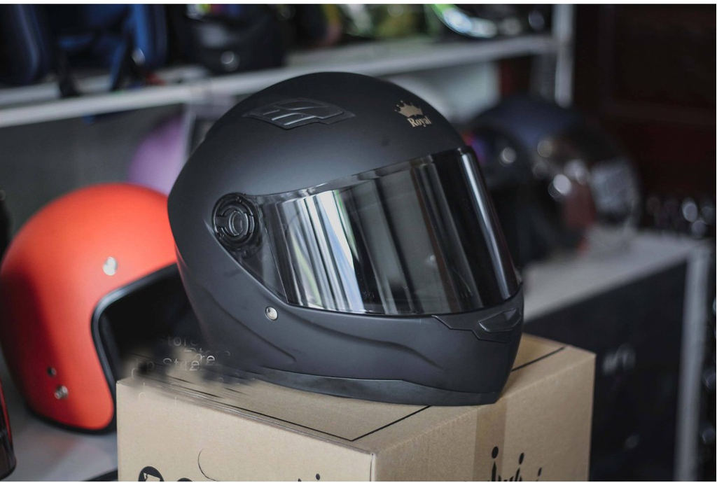 Mũ Bảo Hiểm Royal Fullface M136 - Đen Nhám