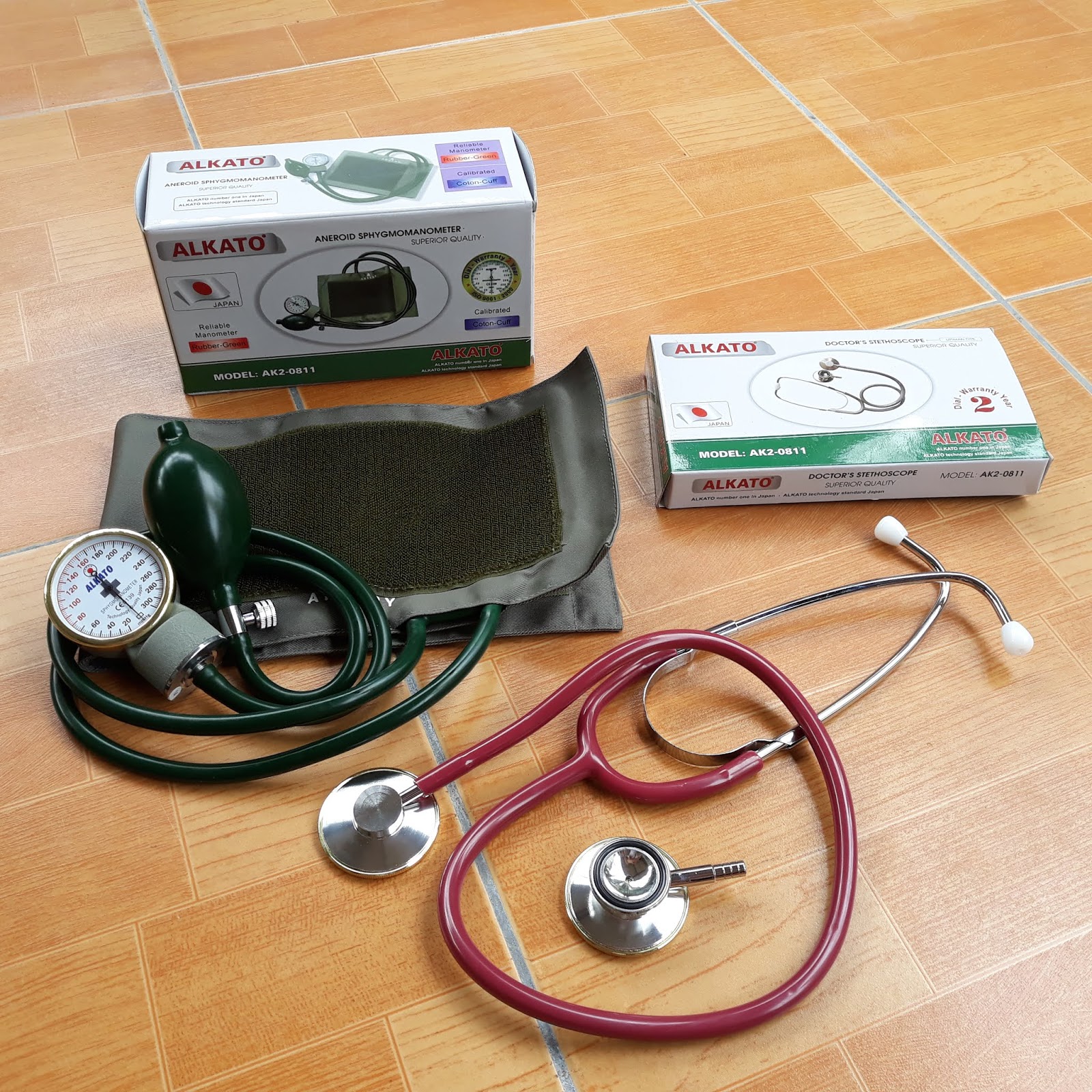 Máy đo huyết áp cơ ALKATO