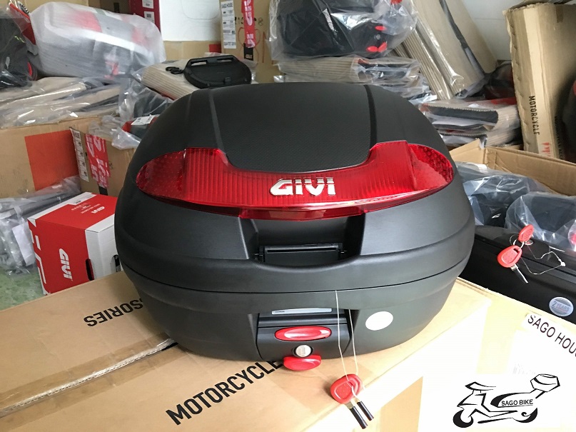 Thùng sau givi E340N, 34lit gắn sau xe máy