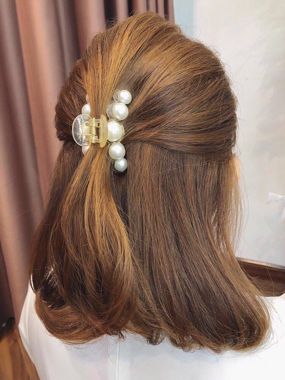 [HCM]GẤP TÓC KẸP TÓC ĐÚNG CHO MẸ SANG CHẢNH 2 MÀU