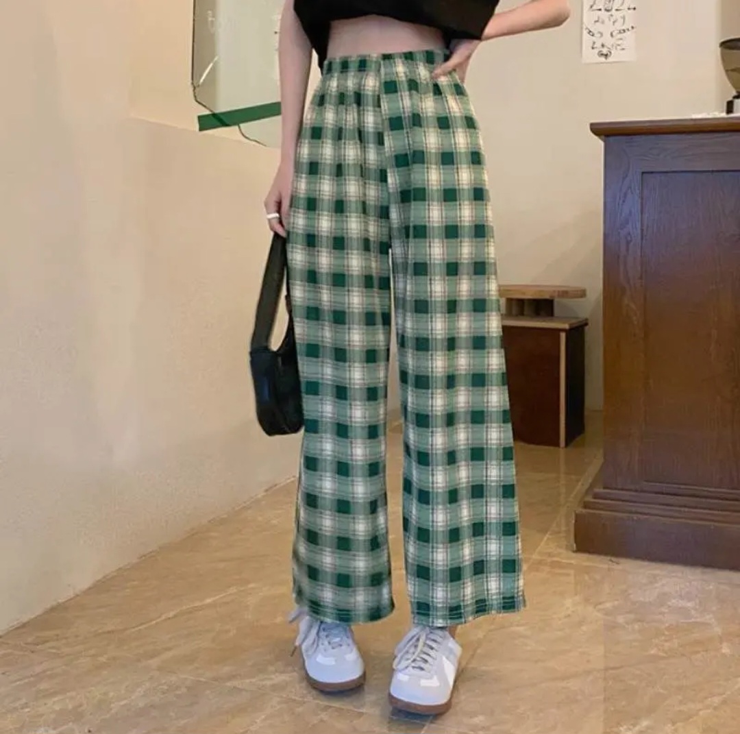 Sét áo kèm quần kẻ xanh mới siêu cute
