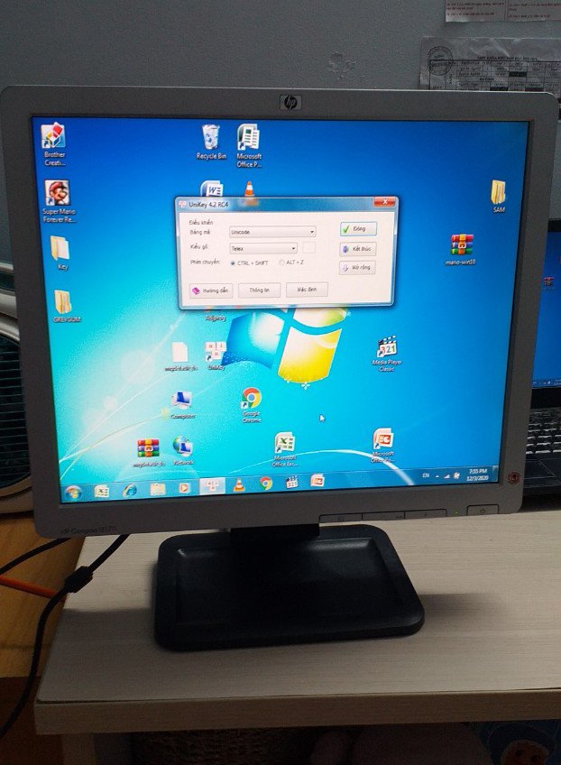 Màn hình hp le1711