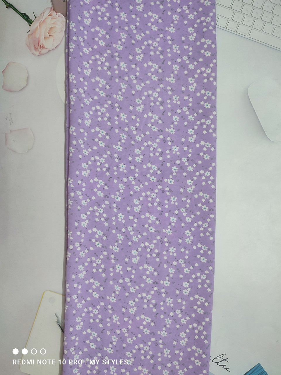 2m Vải lụa lạnh hoạ tiết hoa nhí (3) - lụa Mango chính phẩm