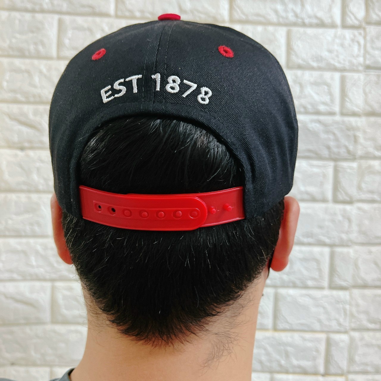 Nón lưỡi chai Mu