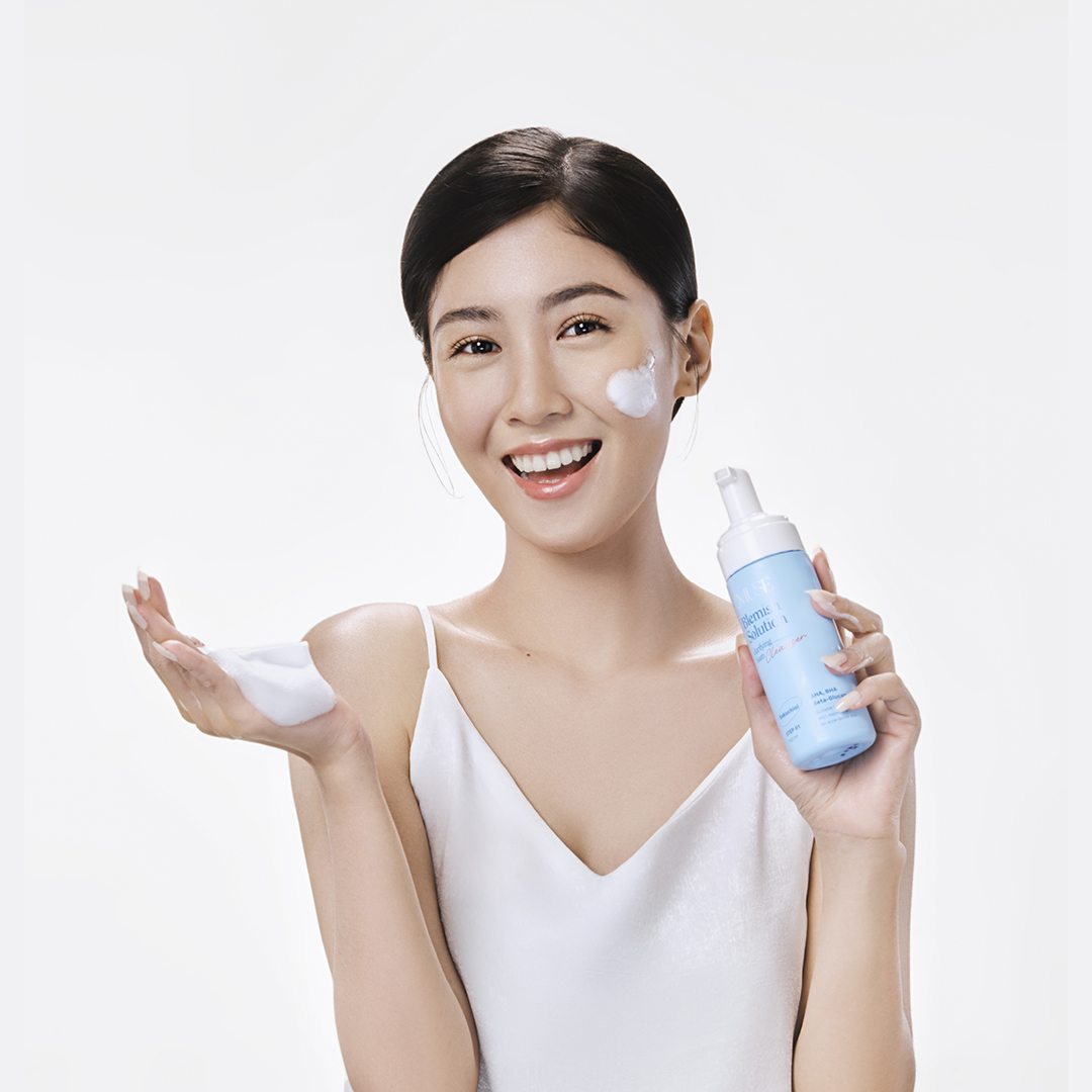 Sữa Rửa Mặt Ngừa Mụn Dạng Bọt OMUSE Blemish Solution Clarifying Foam Cleanser 150ml