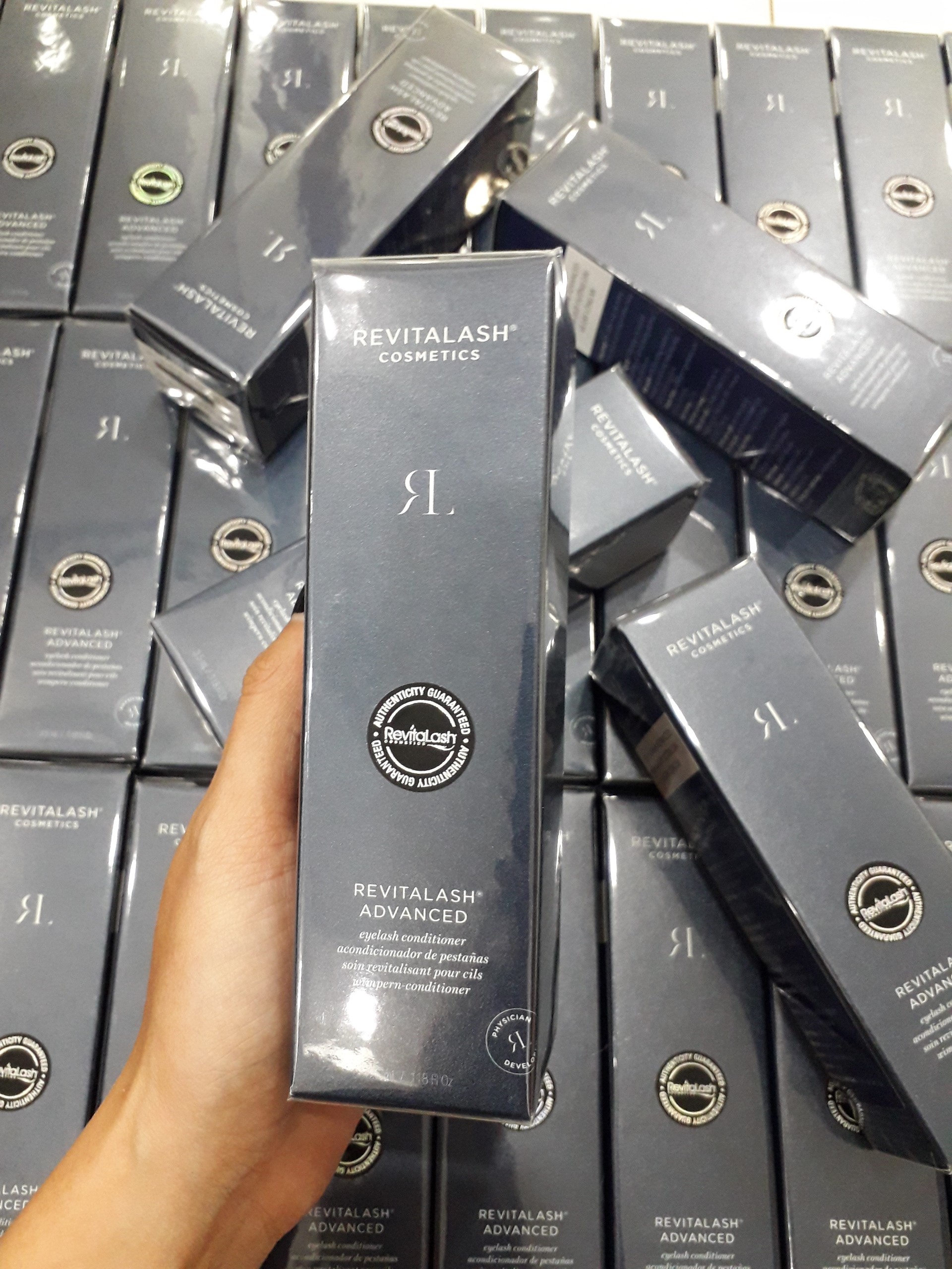 Serum dưỡng dài lông mi Revitalash Advanced Eyelash Conditioner 3.5ml