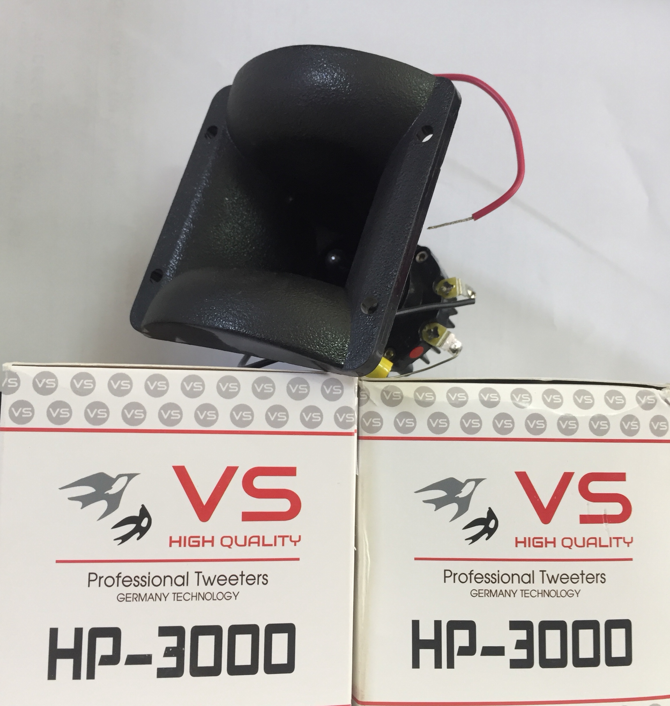 LOA DẪN NHÀ YẾN HP 3000 VS