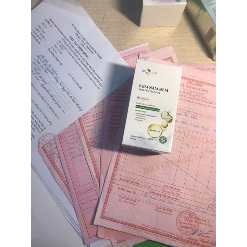 Kem nám đêm biocos