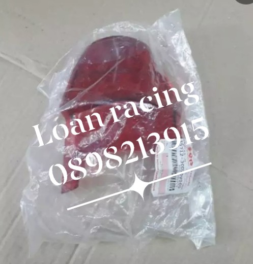 Chụp đèn lái sau Suzuki Smash