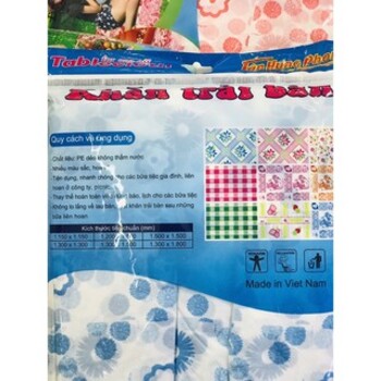 Khăn trải bàn nilon dùng 1 lần (10 cái/bịch)