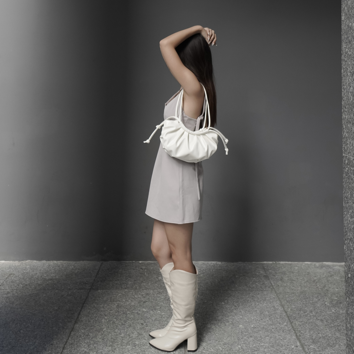 Túi Xách Nữ Hình Vỏ Sò Shell Bag GIPSY (Màu Nâu Tây)