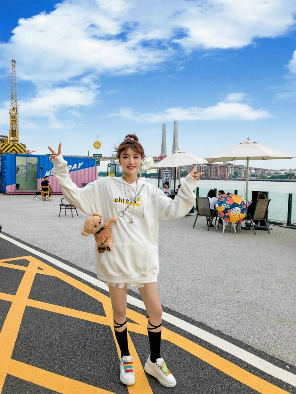 Áo khoác,áo khoác hoodie nữ unisex form rộng phong cách hàn quốc siêu xinh