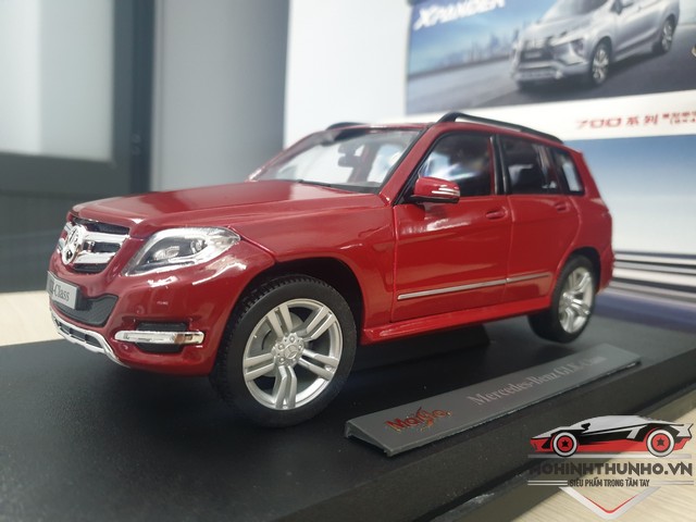 [HCM]Xe mô hình Mercedes GLK tỉ lệ 1:18