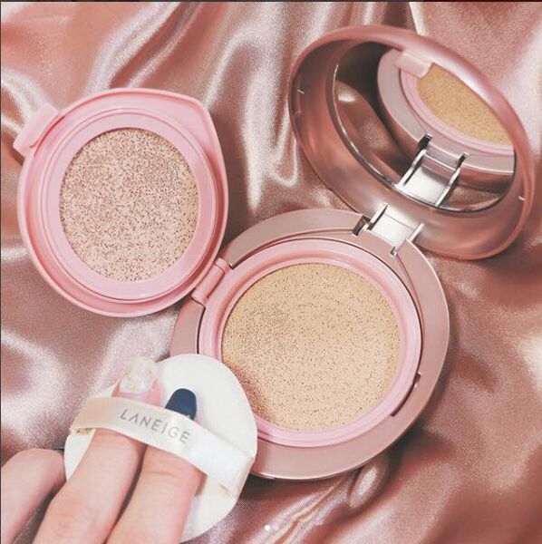Phấn cushion Laneige Layering Cover Cushion SPF 34 PA++